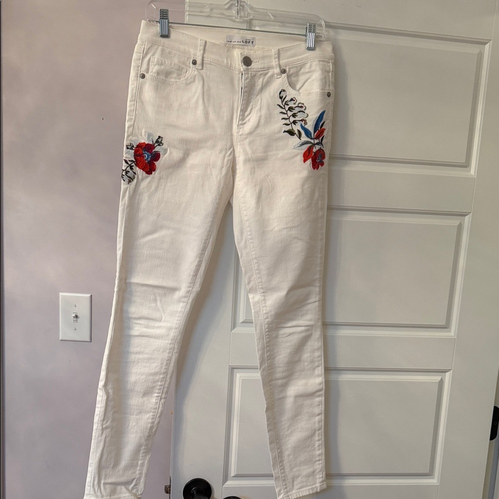 Ann Taylor LOFT - White Embroidered Jeans